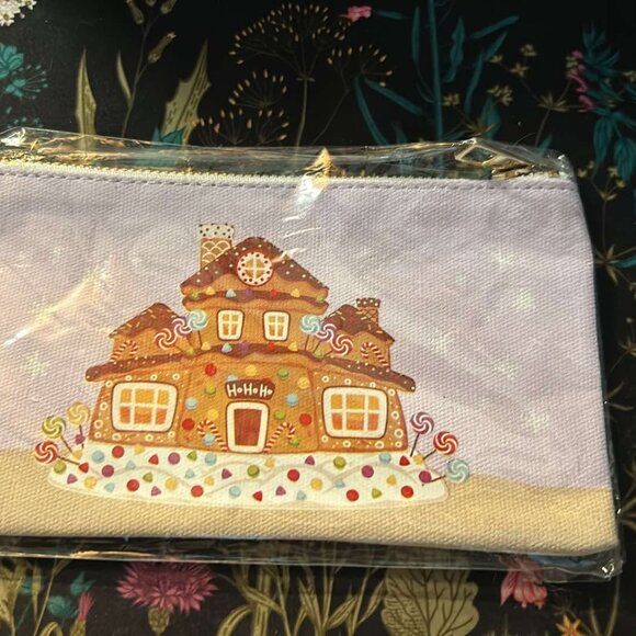 PenGems - small little case - gingerbread house - NEW - Picture 2 of 2